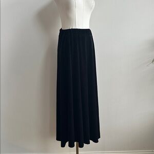 Womens Velvet Black Witchy Whimsical Comfy Stretch Waist Maxi Skirt Goth Neutral